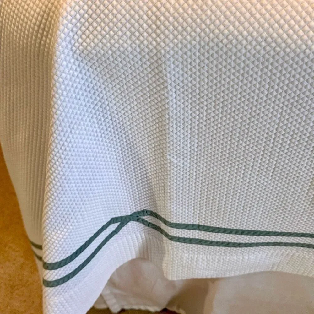 Legacy Home Fine Linens White/Seafoam King Coverlet